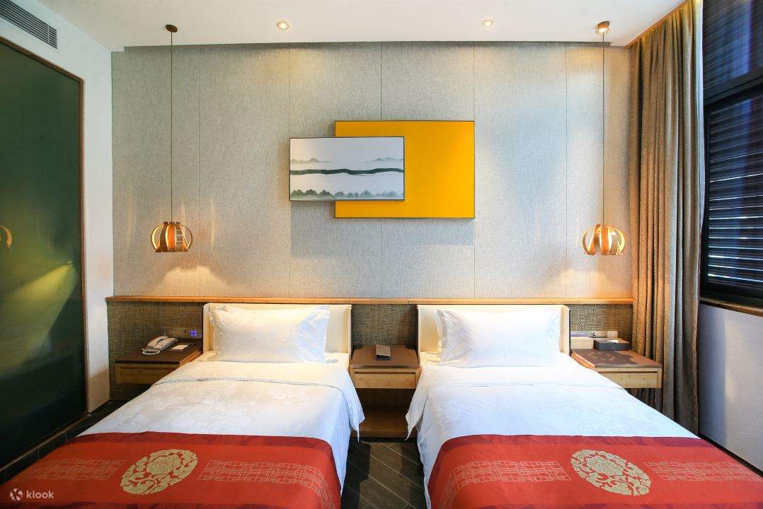 [Inside Gankeng Ancient Town/Directly reach Futian Port Line 10] Shenzhen OCT Gankeng Ancient Town - Nanxianglou Art Hotel Accommodation Package